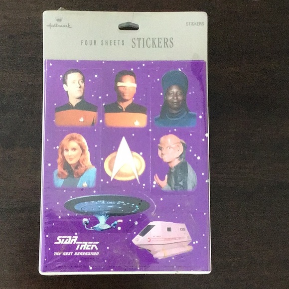 Star Trek: The Next Generation stickers - Picture 1 of 3